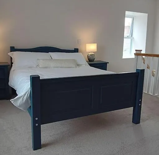 Town Centre Luxury Retreat