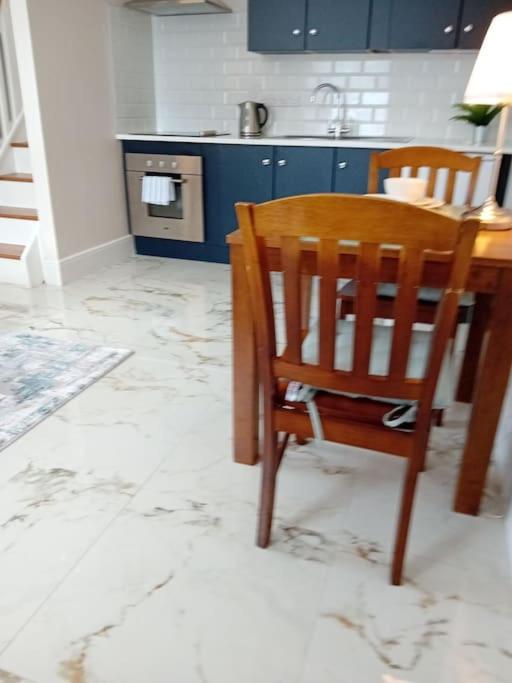 Town Centre Luxury Retreat Apartment *